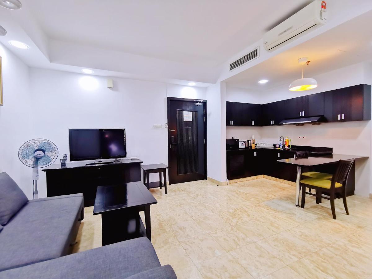 【Amazing】Pool View 2Br Suite @ Pulai Springs Resort Skudai Bagian luar foto